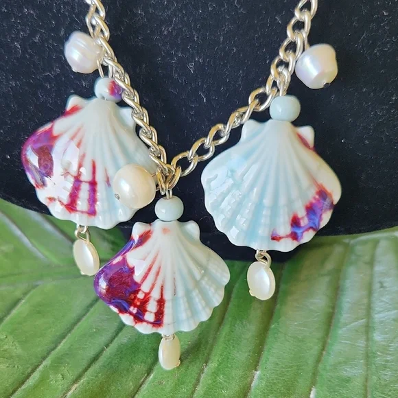 White and Purple Necklace with Pendant Charms - Picture 2 of 3